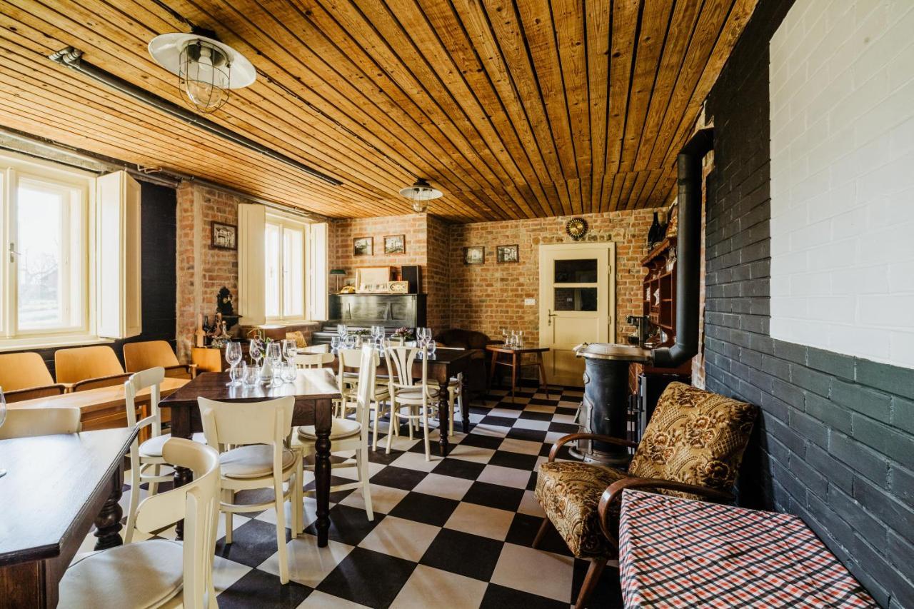 U Nas Ve Vile Guest House Cejc Exterior foto